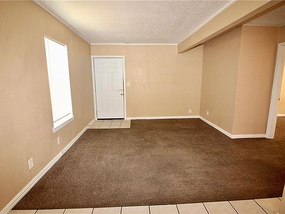 5th image of 205 Love St APT 108