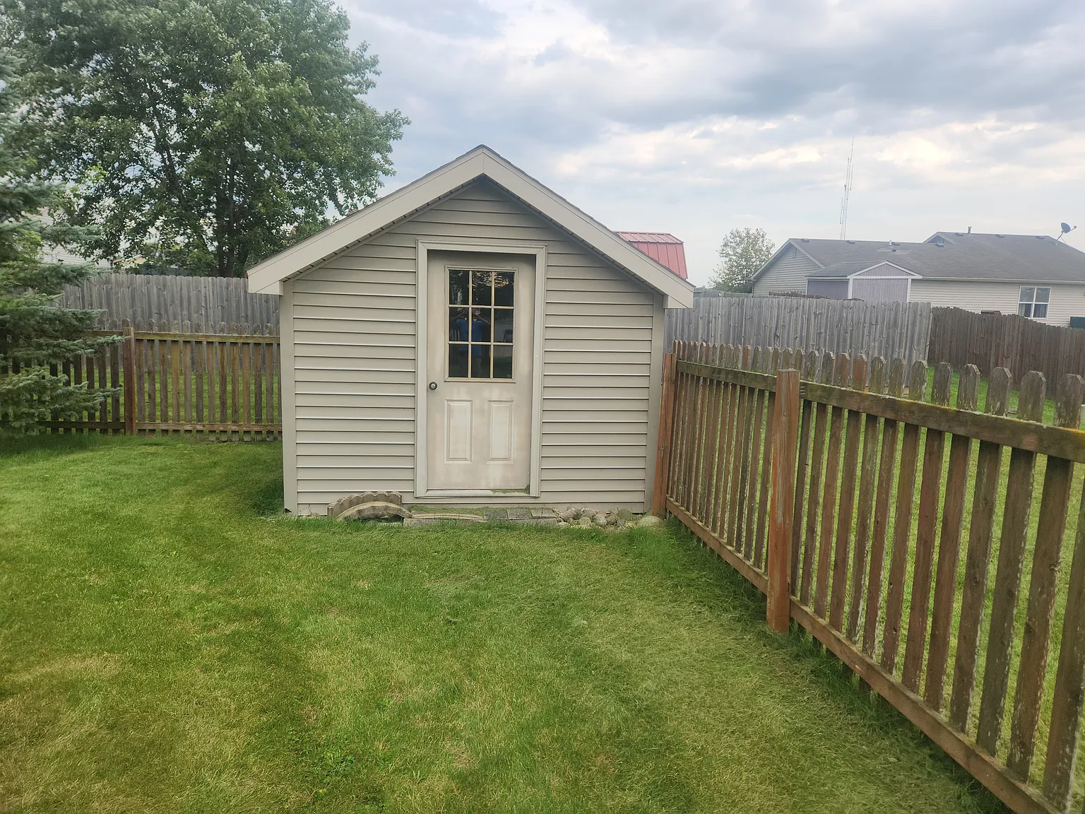 3 bed, 1234 sqft, $1,695 — Photo 4