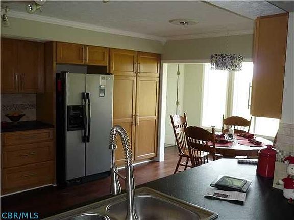 4th image of 6522 Sherry Ln