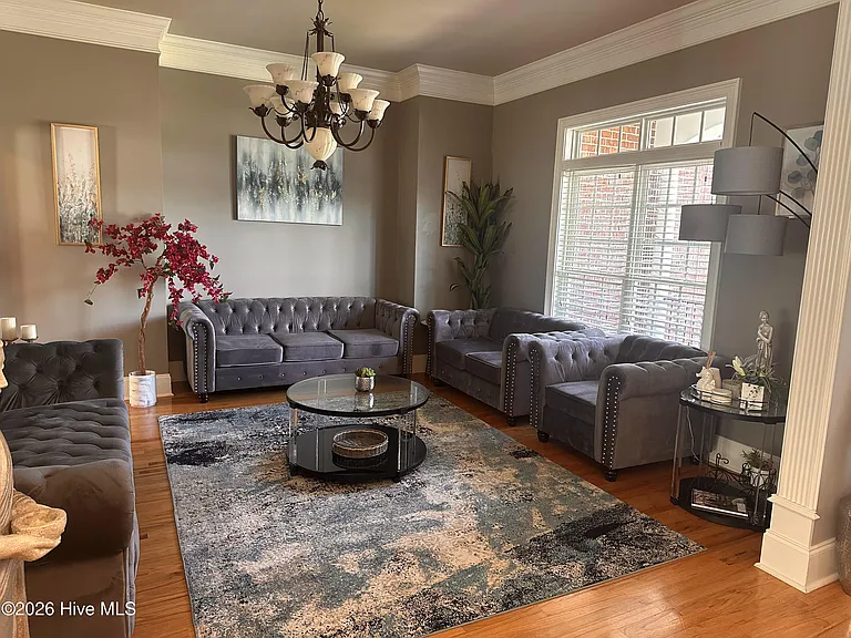 407 Congressional Ct — Photo 9