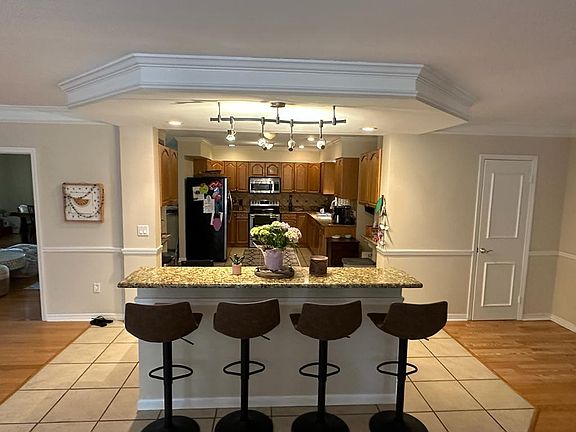 4th image of 4314 W Robin Ln