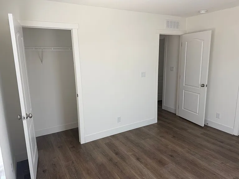 5030 Denning St — Photo 10