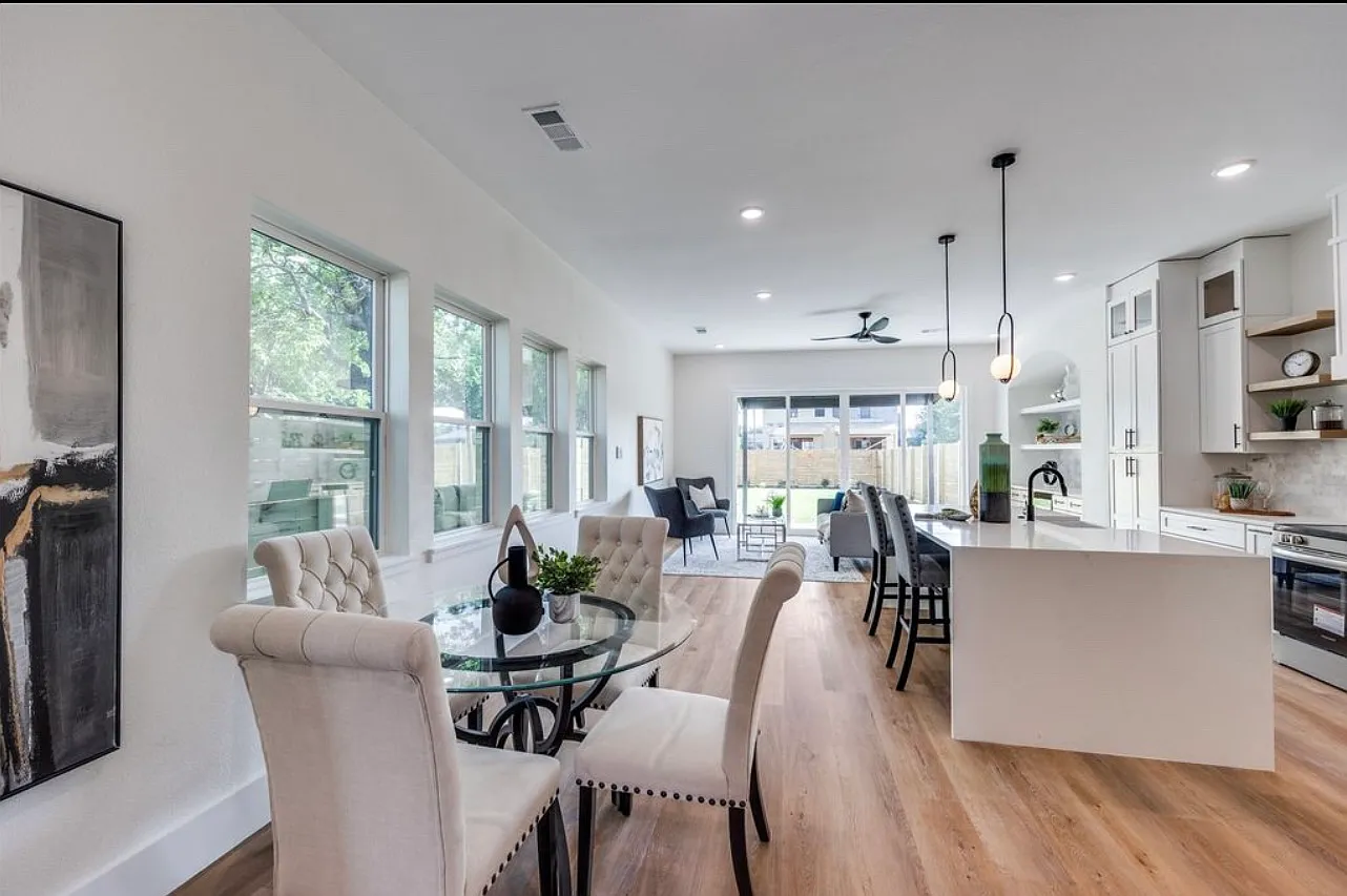 3 bed, 1800 sqft, $3,000 — Photo 1