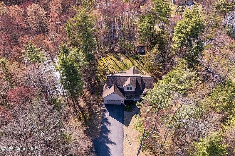 3rd image of 455 Gansevoort Road