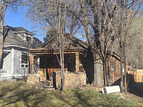 2nd image of 522 E 3rd Avenue