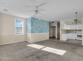 72 Bridge Ave, Red Bank, NJ 07701