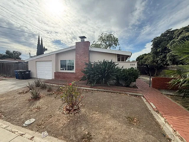 758 Carpino Ave