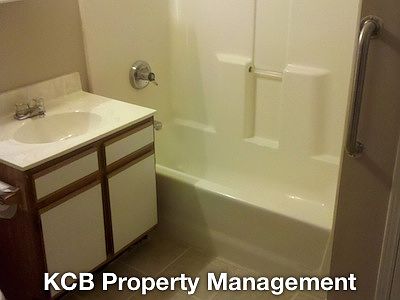 2nd image of 350 State Road 25 W APT B3