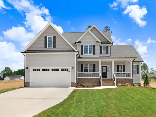 186 Gumtop Dr, Zebulon, NC 27597