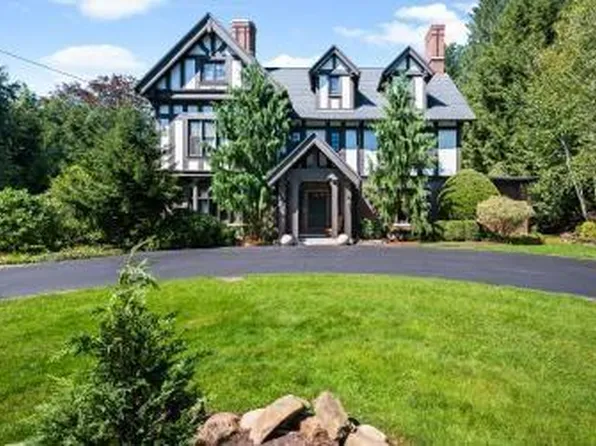 623 N Perry St, Titusville, PA 16354