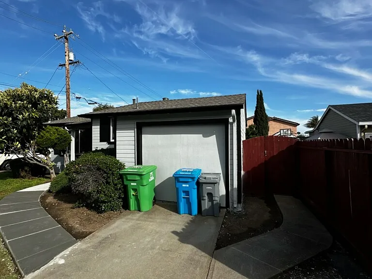 1000 D St — Photo 2