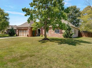 5621 N 12th Ave, Ozark, MO 65721