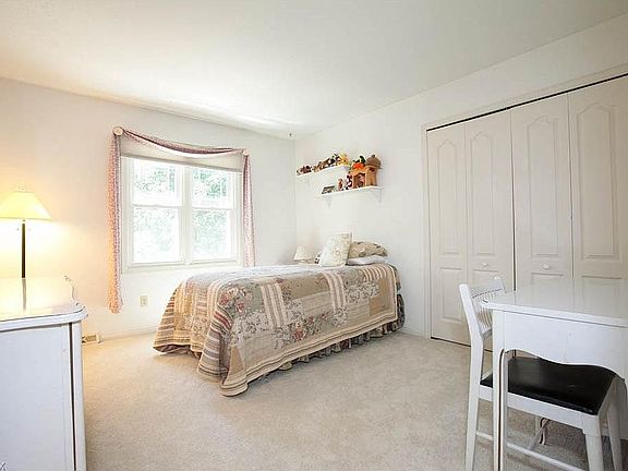 5th image of 6280 Cloverly Dr