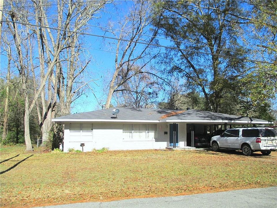 1st image of 122 Louisiana St