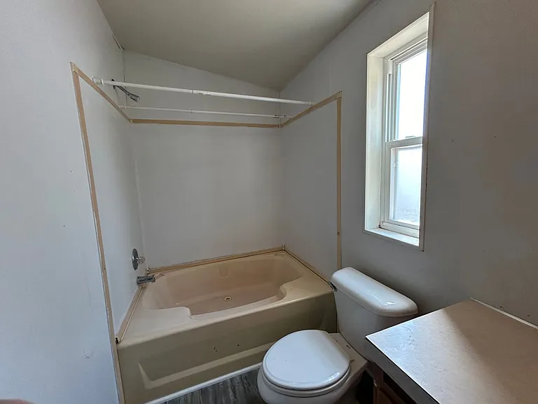 1315 S Federal Blvd #3 — Photo 28