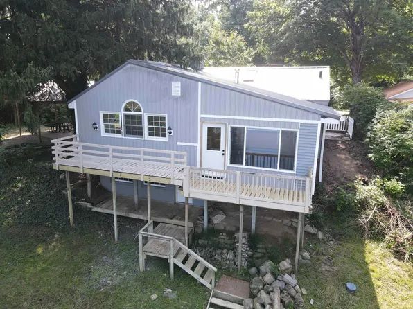 9142 E Koher Rd S, Syracuse, IN 46567