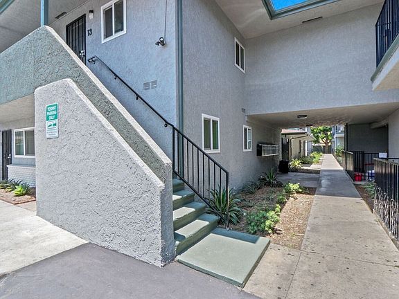 5th image of 11037 Ferina St #15