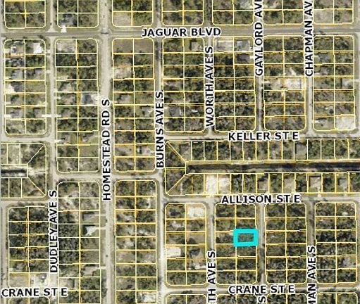 2nd image of 832 Gaylord Ave S