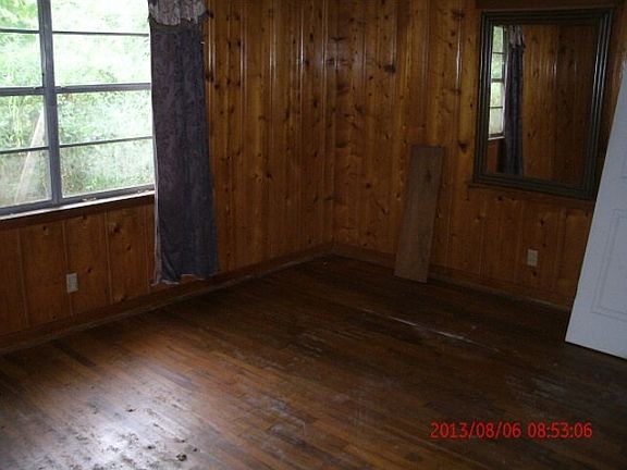 4th image of 3117 Nerren Ave