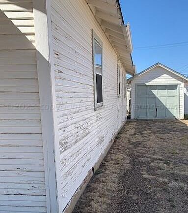 4th image of 511 N West St