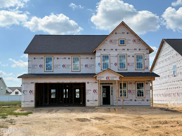 154 Pink Poplar Place, Raeford, NC 28376