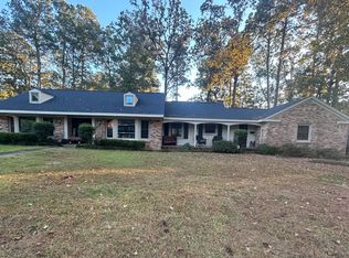 1015 Mockingbird Pl, Magnolia, AR 71753