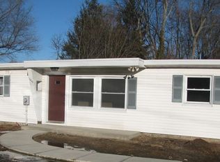 1069 Parker St, Springfield, MA 01129