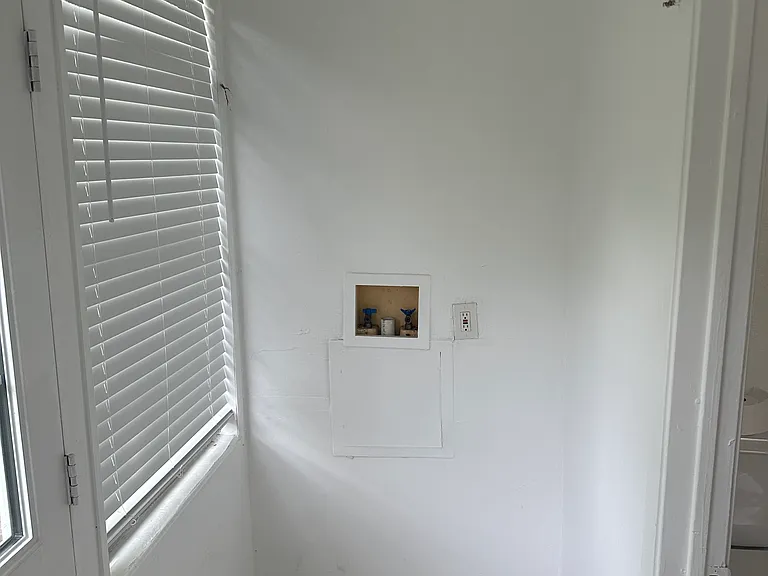 2101 Fort Worth St #B — Photo 1