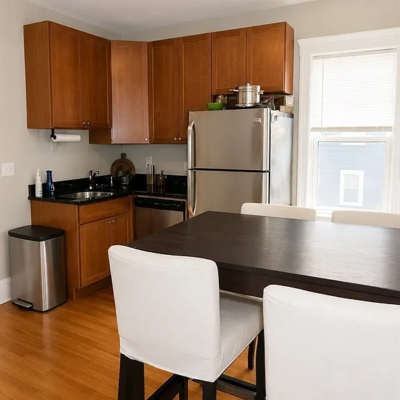 247 Boston St #3 — Photo 4