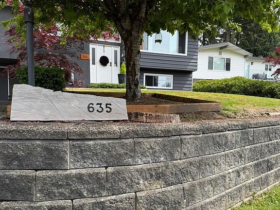 3rd image of 635 Midvale St