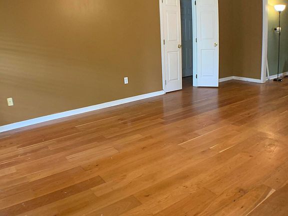 4th image of 13101 Glennwood Pl