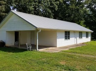 39 Lathen Dr, Murrayville, GA 30564