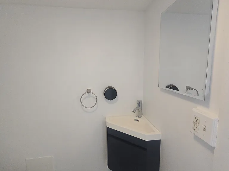 60 Academy St #8 — Photo 14