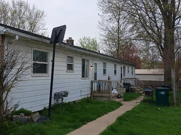 3228/3230 W Holmes Rd, Lansing, MI 48911