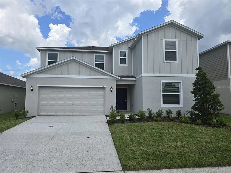 11962 Brae Way — Photo 1