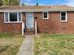 816 Augusta Ave, Petersburg, VA 23803