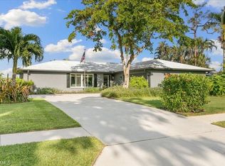 4508 Beechwood Lake Dr, Naples, FL 34112