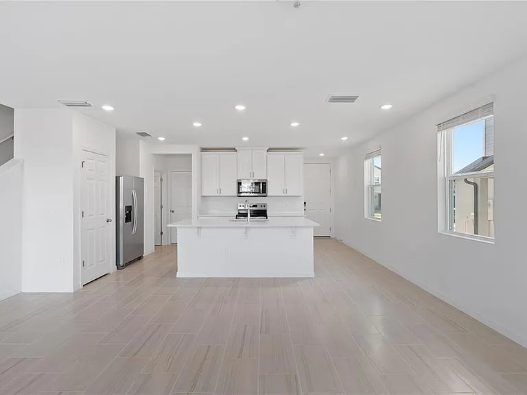 16452 Happy Eagle Dr — Photo 3