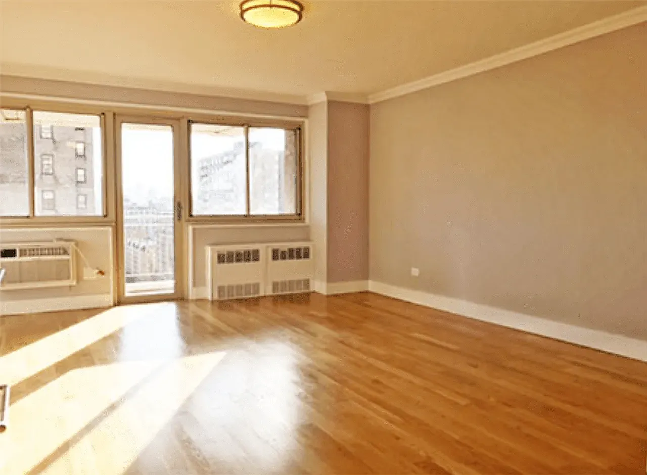 70 West 93rd Street — Photo 2