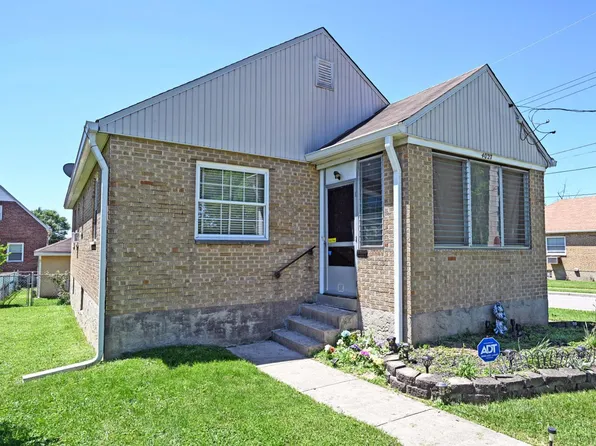 4027 Smith Rd, Cincinnati, OH 45211