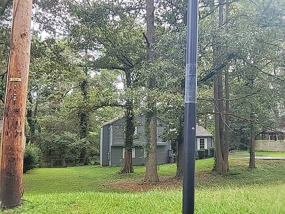 2nd image of 107 Park Pl