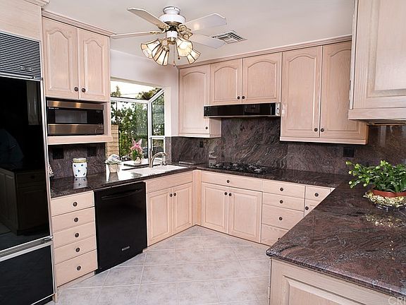4th image of 7140 Helmsdale Cir