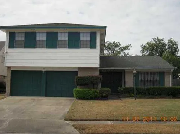 5901 Durbridge Dr, New Orleans, LA 70131