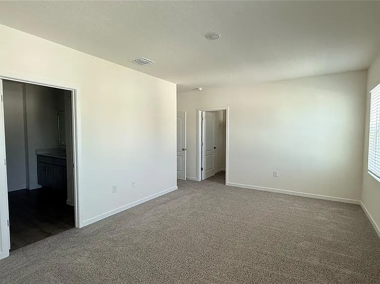 2066 Walnut Creek Dr — Photo 28