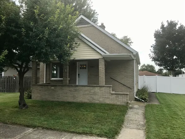 401 Oak St, Cedar Point, IL 61316