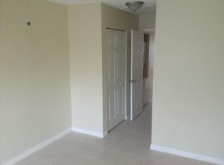 2205 Pinewood Villas Dr, Holiday, FL 34691