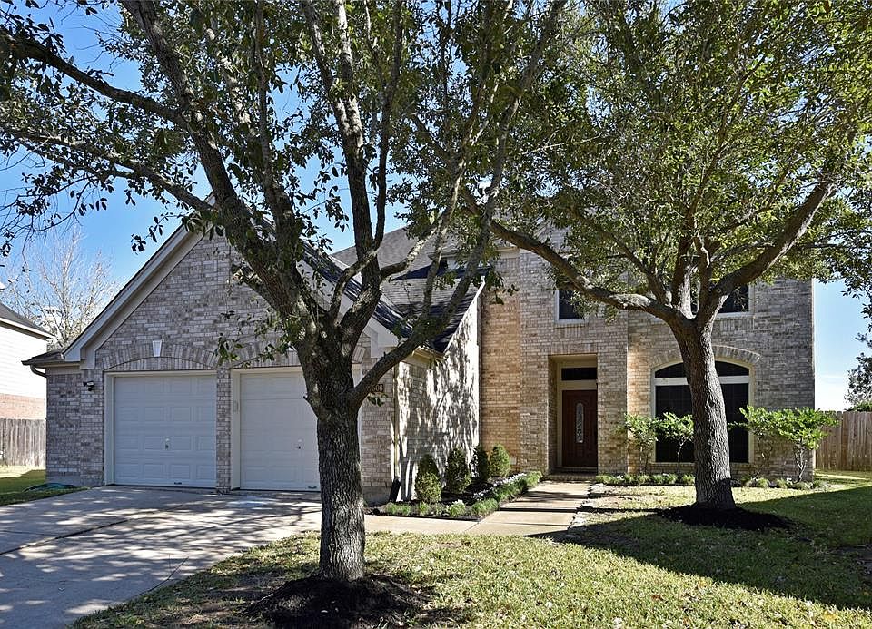 1st image of 4806 Lake Daniel Ct