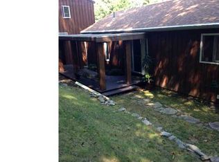 702 Cow Hill Rd, Groton, CT 06355