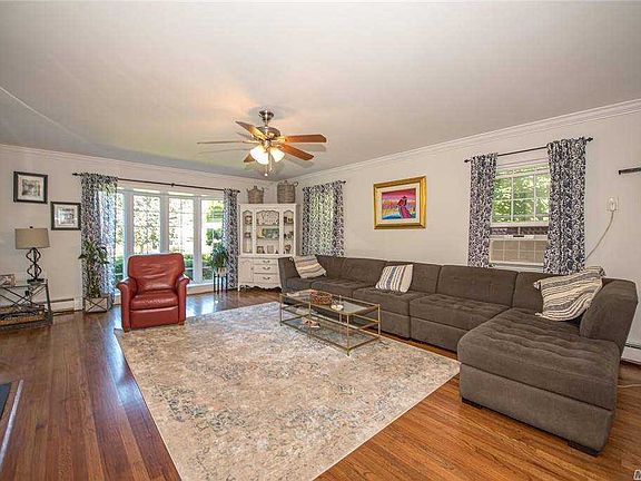 5th image of 6 Mills Ln