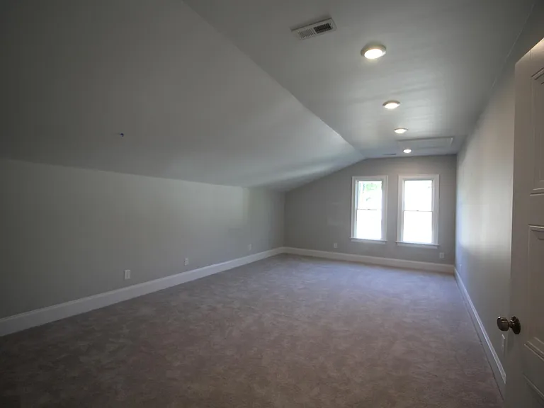 1028 Phelps West Rd — Photo 21